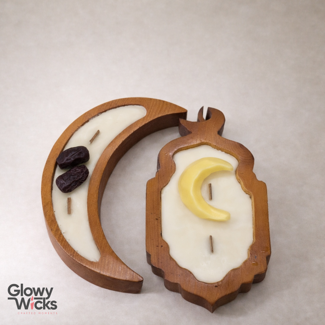 Crescent & Lantern wooden set